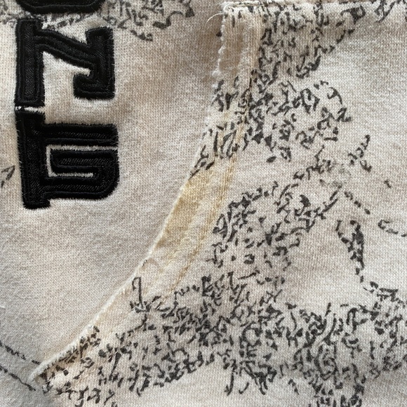 BILLABONG CREAM/BLACK HOODIE SIZE SMALL - Picture 5 of 5